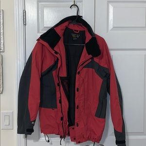 Mountain Hardwear Ski Jacket sz 10 cranberry black